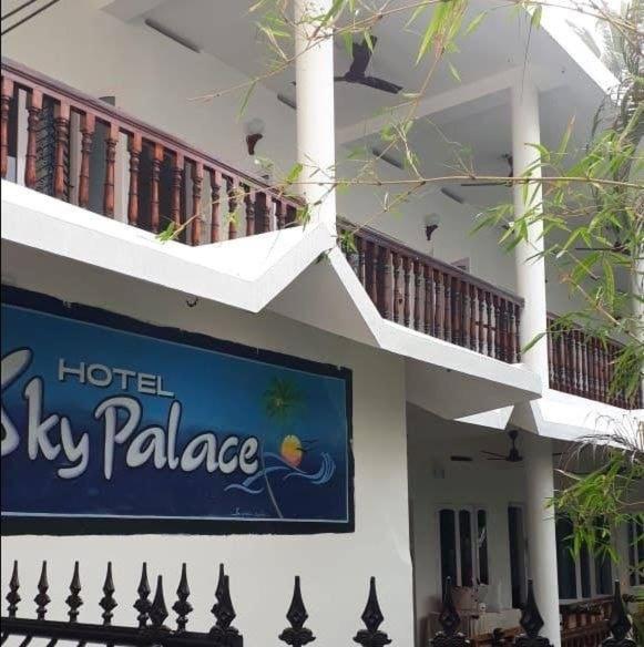 Sky Palace Beach Hotel Thiruvananthapuram Exterior foto